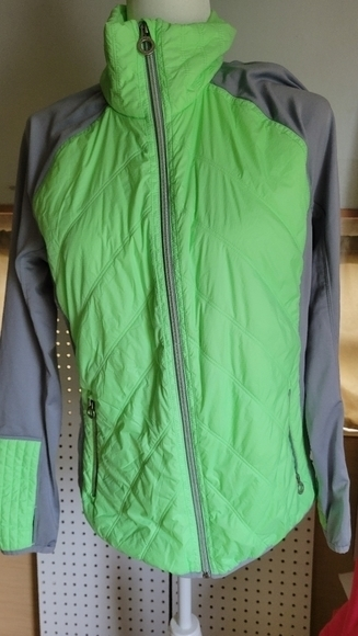 Calvin Klein Performance green and gray lightweight jacket smartphone‎ pocket - Picture 1 of 7